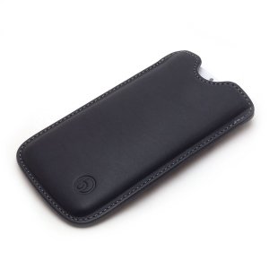 Photo: buzzhouse design Handmade leather case for iPhone 6 Black (Made in Japan)