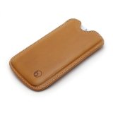 Photo: buzzhouse design Handmade leather case for iPhone 13 Brown (Made in Japan)