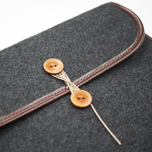 Photo2: buzzhouse design Handmade felt cace Delux for MacBook Air11 (Made in Japan)