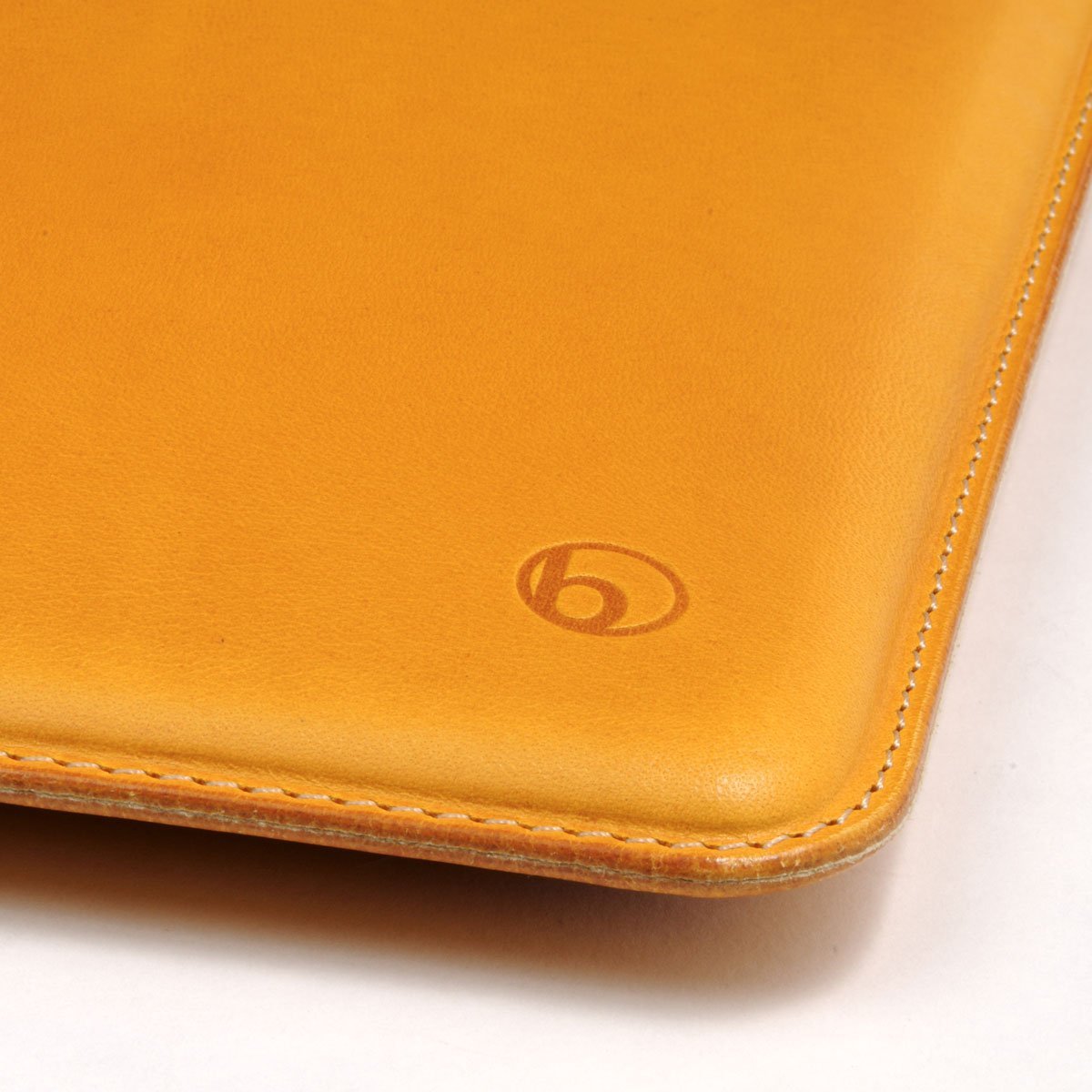 Photo5: buzzhouse design Handmade leather case for iPad 2022 Camel (Made in Japan)